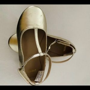 Gymboree Gold T-Strap Wrap around the Ankle Girl’s Dress Shoes Sz9 Pre-owned.